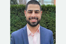 Nasir Almasri headshot